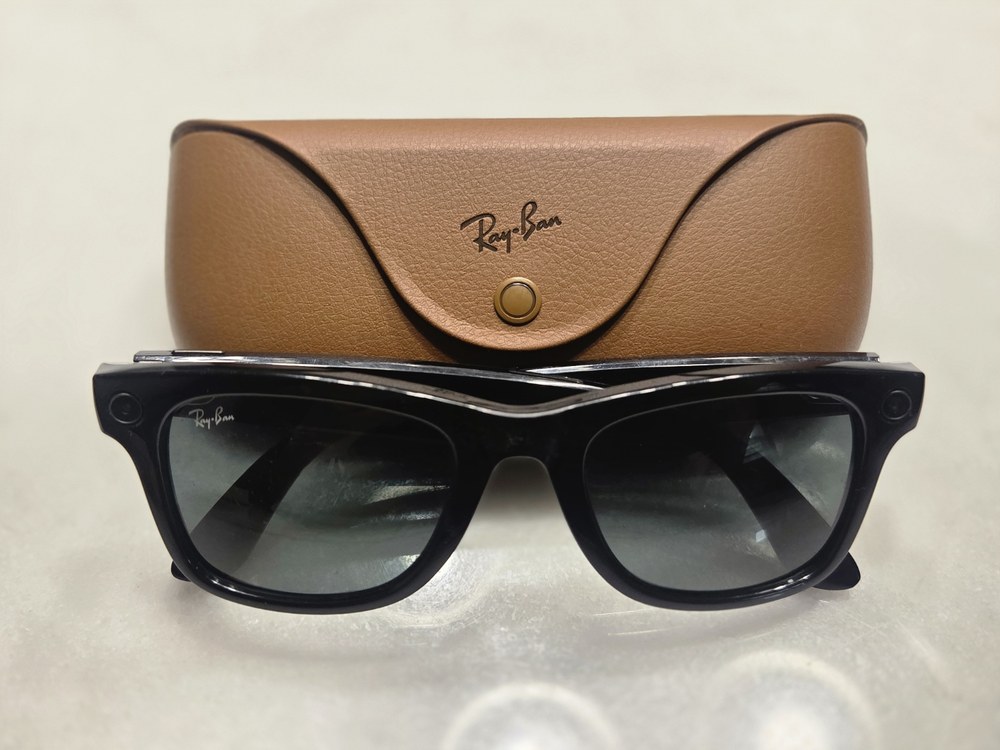 Ray-Ban Meta Gen 1 smart glasses with charging case