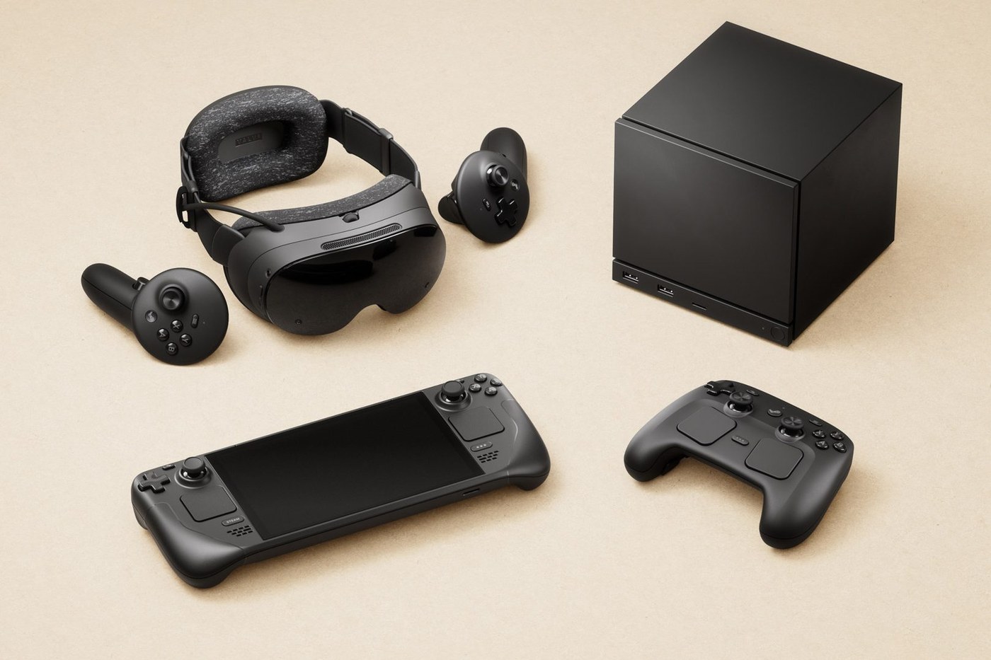 Steam Frame headset with Steam Machine and Steam Controller