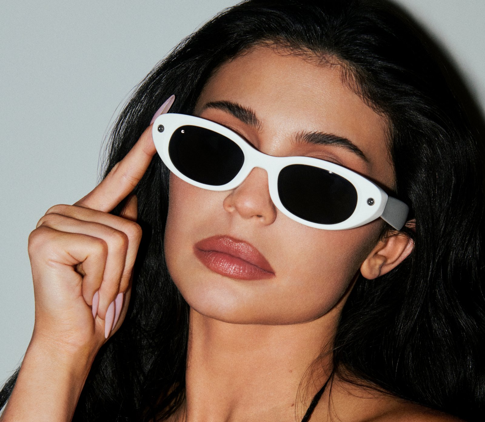 Meta Glasses by Kylie Jenner Ivory Starfire colorway