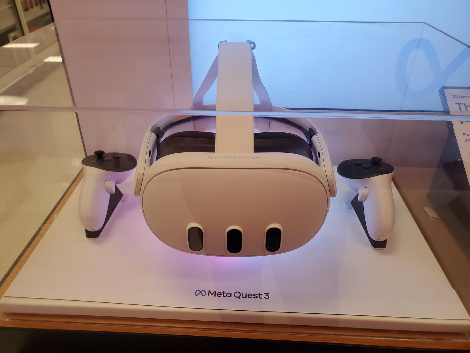 Meta Quest 3 display unit used as the shared-OS prototype for VR Glasses development (Wikimedia Commons)