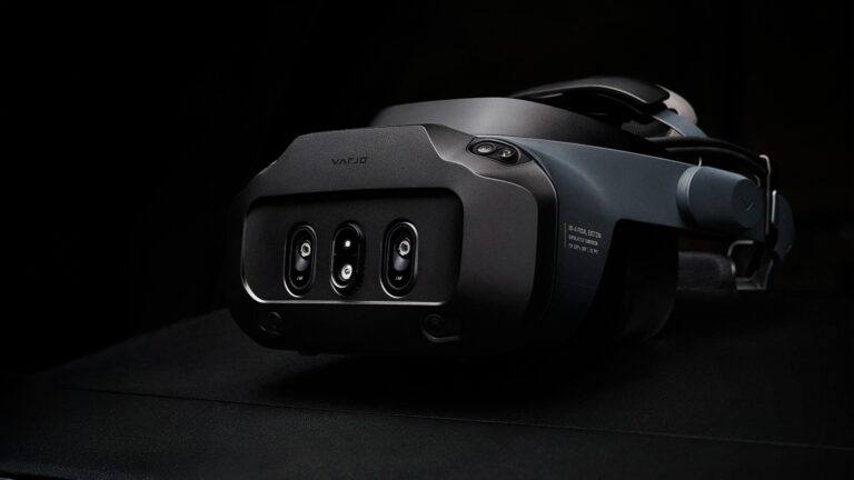 Varjo XR-4 Series mixed reality headset